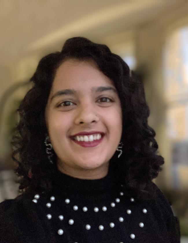 Shalaka Phadnis headshot 